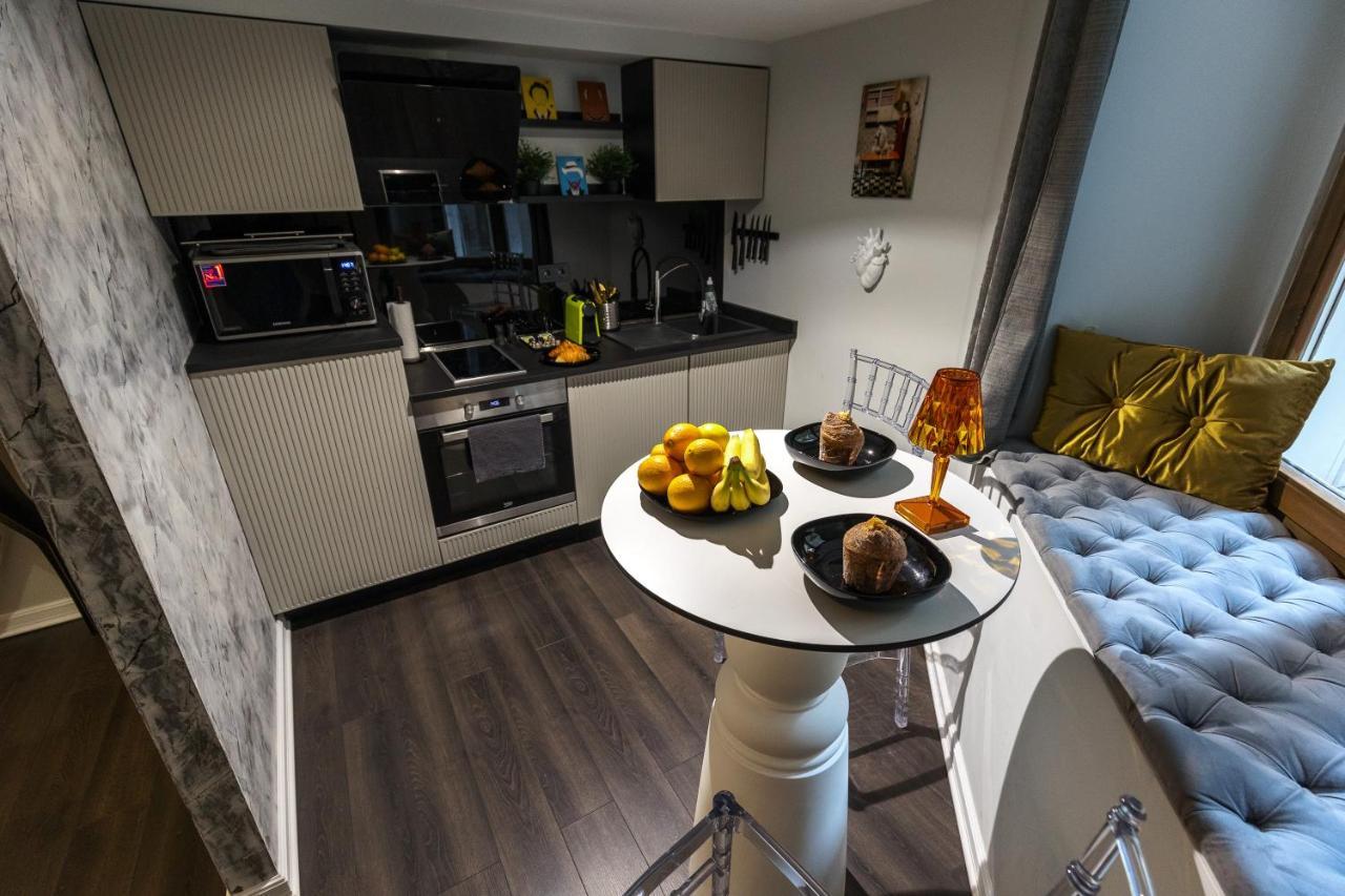 Bobo'S Luxury Apartment Budapest Esterno foto